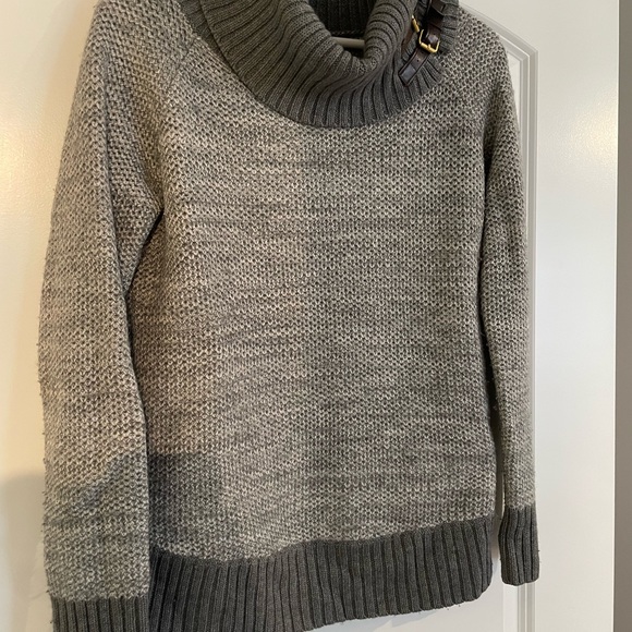 Womens Cowl Neck Sweater - Picture 5 of 6
